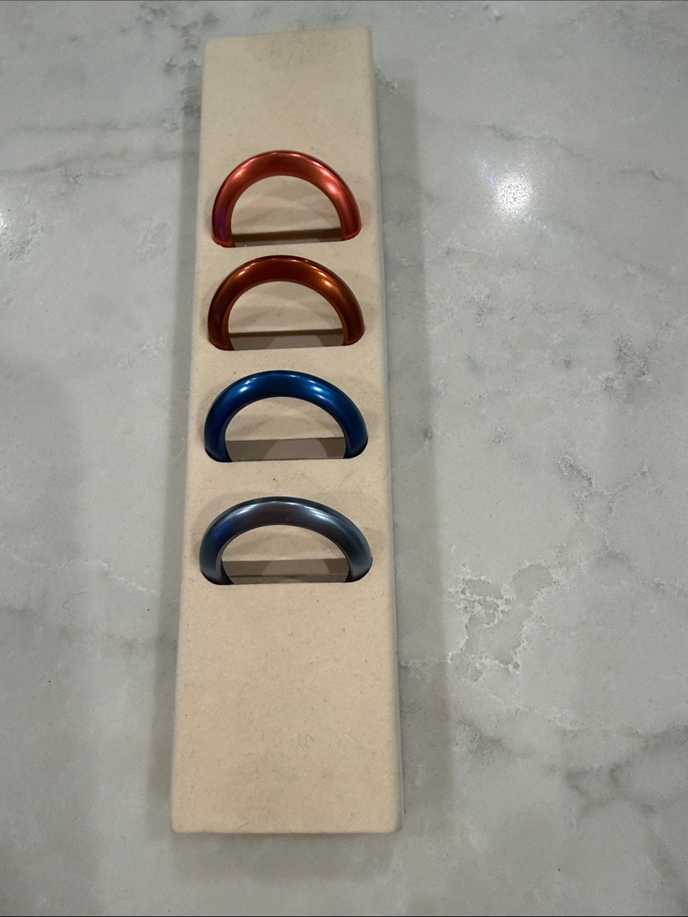 Gucci Multicolor Bezel in Red, Orange, Blue, Purple - Picture 2 of 4